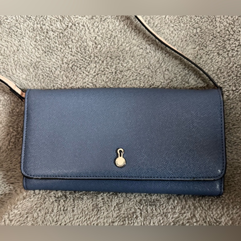 London Fog Crossbody in Denim Blue color